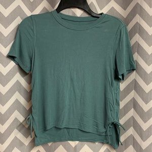 Lululemon ribbed tee with tie sides